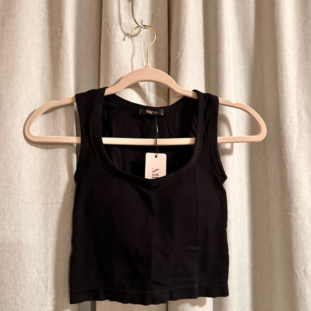 Black Crop Top - Picture 4 of 4